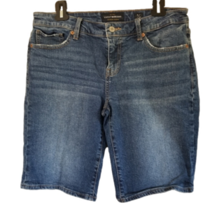 Lucky Brand The Bermuda Shorts Blue Medium Faded Wash Size 8 or 29